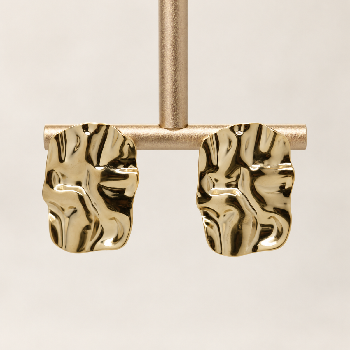 Sculpted Tulip